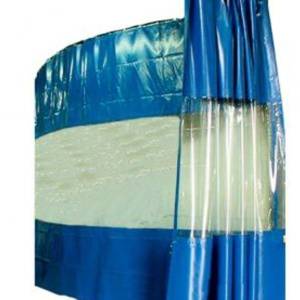 Штора синяя с окном для автомоек из армированной ПВХ ткани, плотность  600 гр/м2